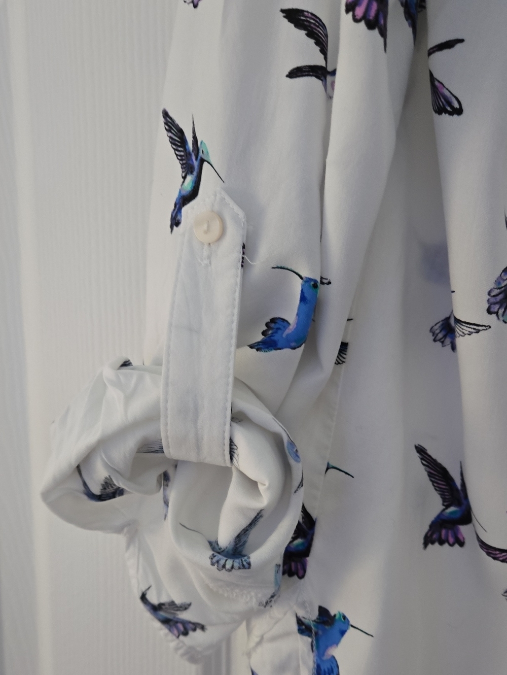 White Humming Bird Print Button-Up Blouse - Picture 2 of 4